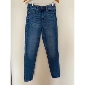 American Eagle jeans size 4